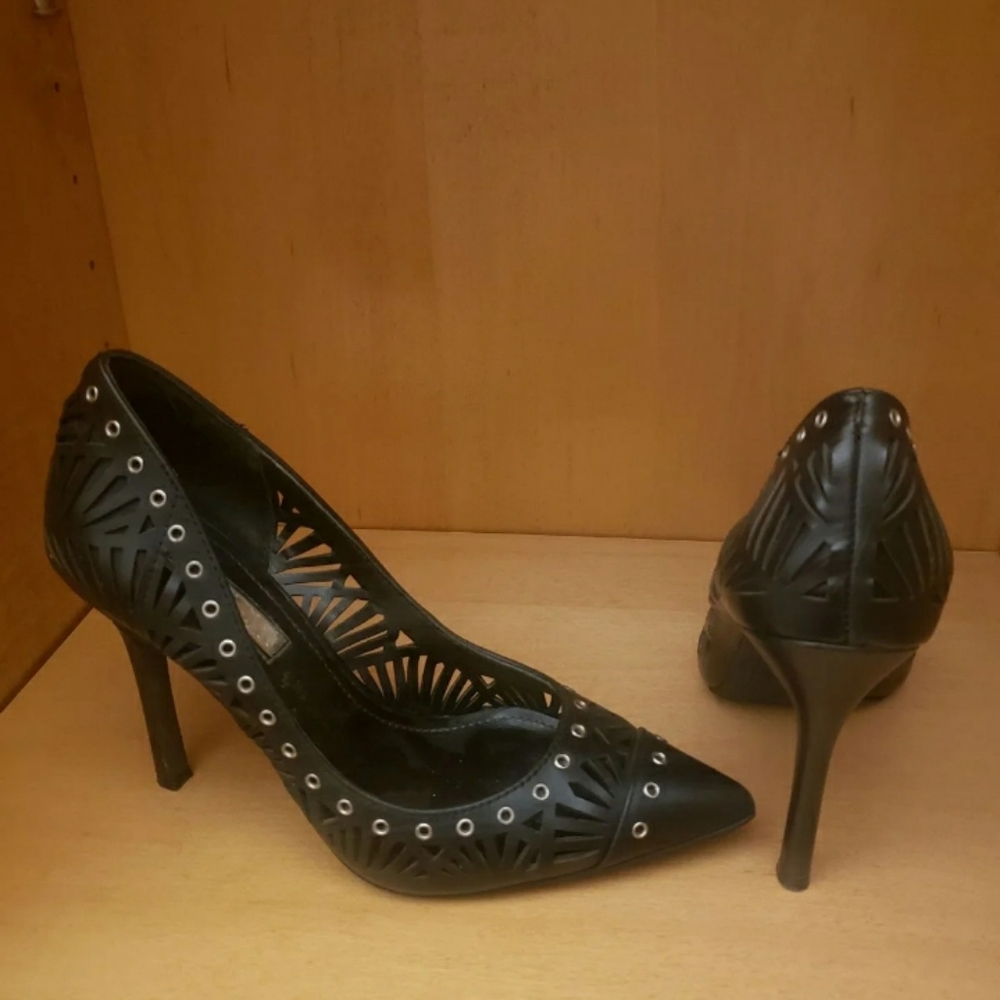 Bcbgeneration Cut-Out Pump - image 4